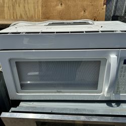 Microwave For Sale —-Whirlpool