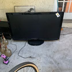 50 inch Panasonic Tv Works w/ remote