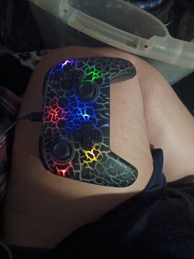 Black Xbox Controller 