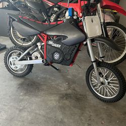 Custom Razor Dirt bike 