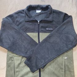 Colombia Fleece Sweater