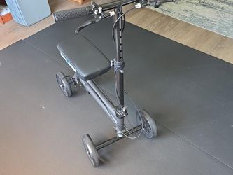 KneeRover Economy Knee Scooter | Used - Good