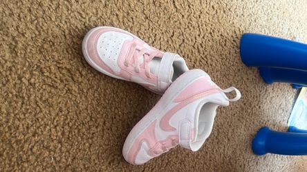 Nike Kids Pink and White Sneakers
