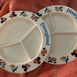 Disneyland Deka Inc Divided Plates