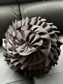 Decorative pillow