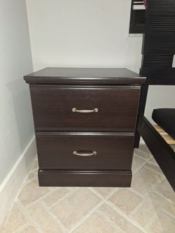 Dark Espresso 2-Drawer Nightstand