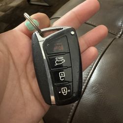 2013 Hyundai Santa Fe Key Fob