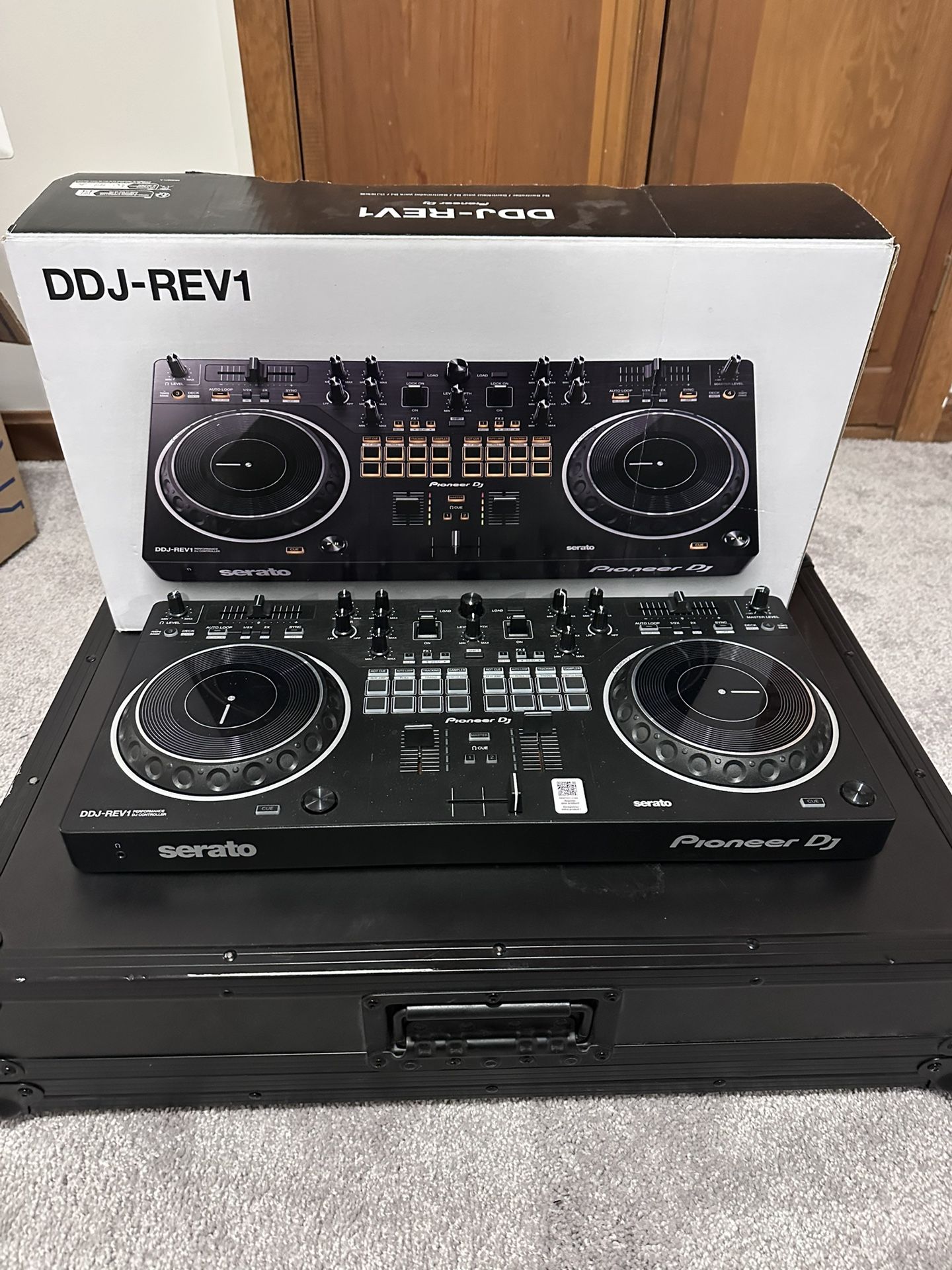 Pioneer DDJ-REV 1