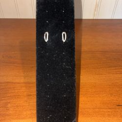 oval shaped hoop pierced earrings silver tone metal sparkle design (306)