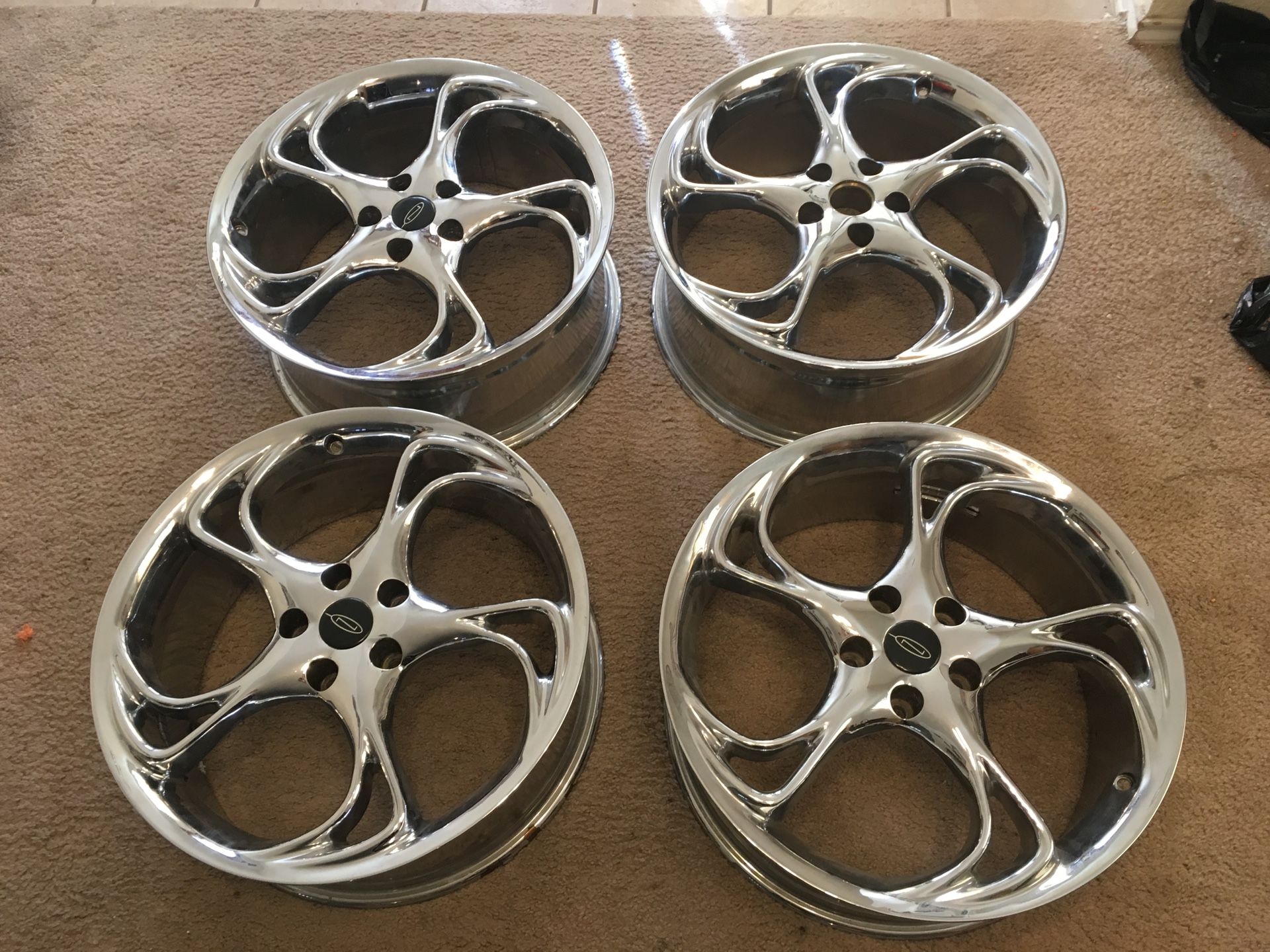 Neeper Synchro 20 Inch Chrome Wheels