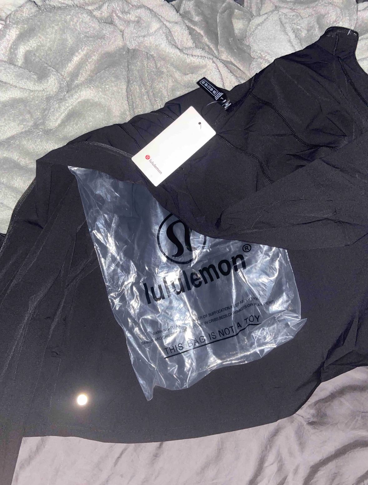 lululemon Men’s Jacket Thin