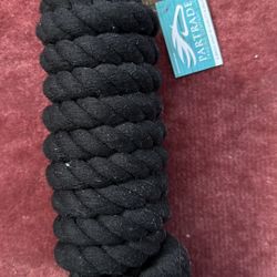 Brand New Tough 1 cotton lead with trigger bolt snap