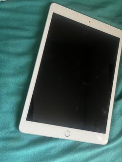 iPad 8th Gen 