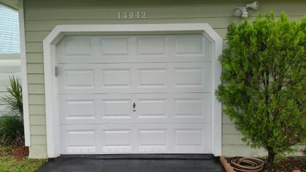Garage doors, door and motor