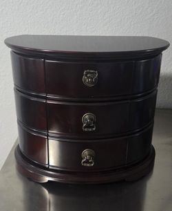 Bombay Jewelry Box
