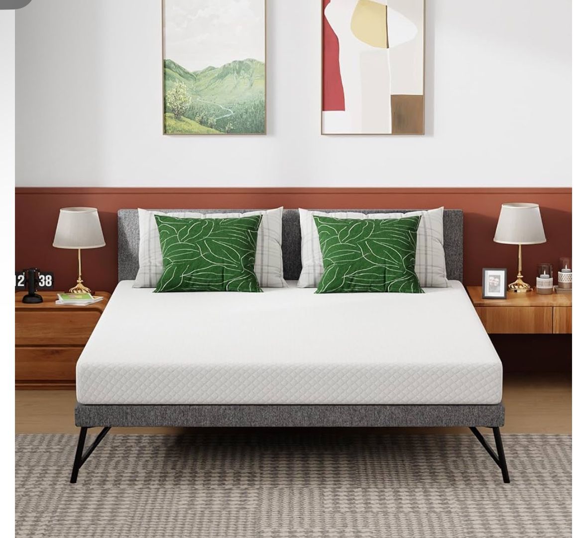 Queen mattress Barely Used