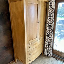 Solid Wood Armoire / Storage / Entertainment Center