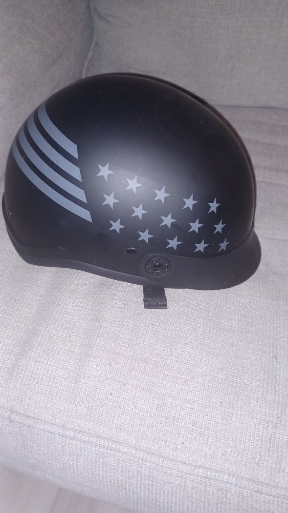 Woman's Small Helmet