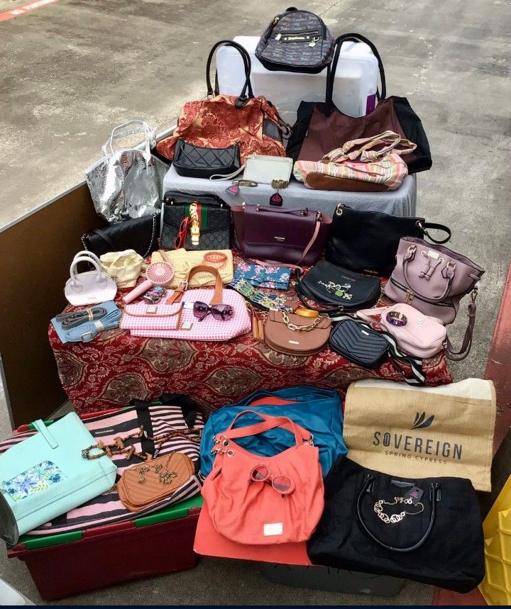 (30) NEW DOONEY & BURKE pink purse matching wallet & lightly used MK Michael Kors Juicy Couture ALDO NINE WEST makeup Bag Clutches Backpack Crossover 