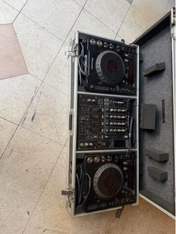Pioneer cdjs