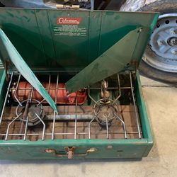 Coleman Camp Stoves (2).