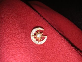 1.5 cm Lapel Pin