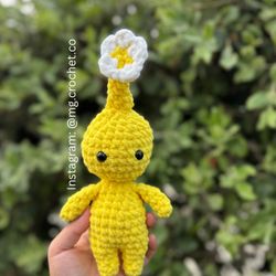Flower Crochet Plushie 