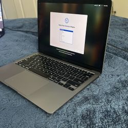 Macbook Air M1, Space Gray 13.3