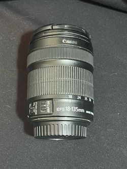 Canon EF-S 18-135mm f/3.5-5.6 IS STM