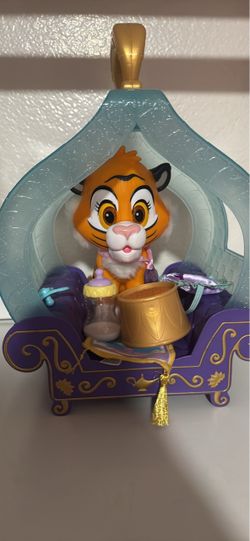 Disney store Aladdin tiger pet