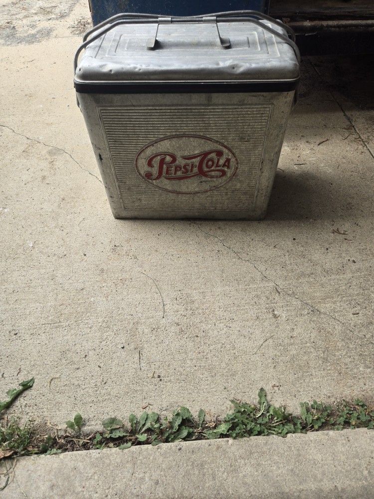 1950s Pepsi Cooler