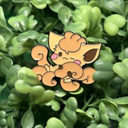 Vulpix Pokémon Enamel Pin – Cozy Cute Fox Anime Pin ✨