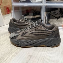Adidas Yeezy 700 V2 Geode 