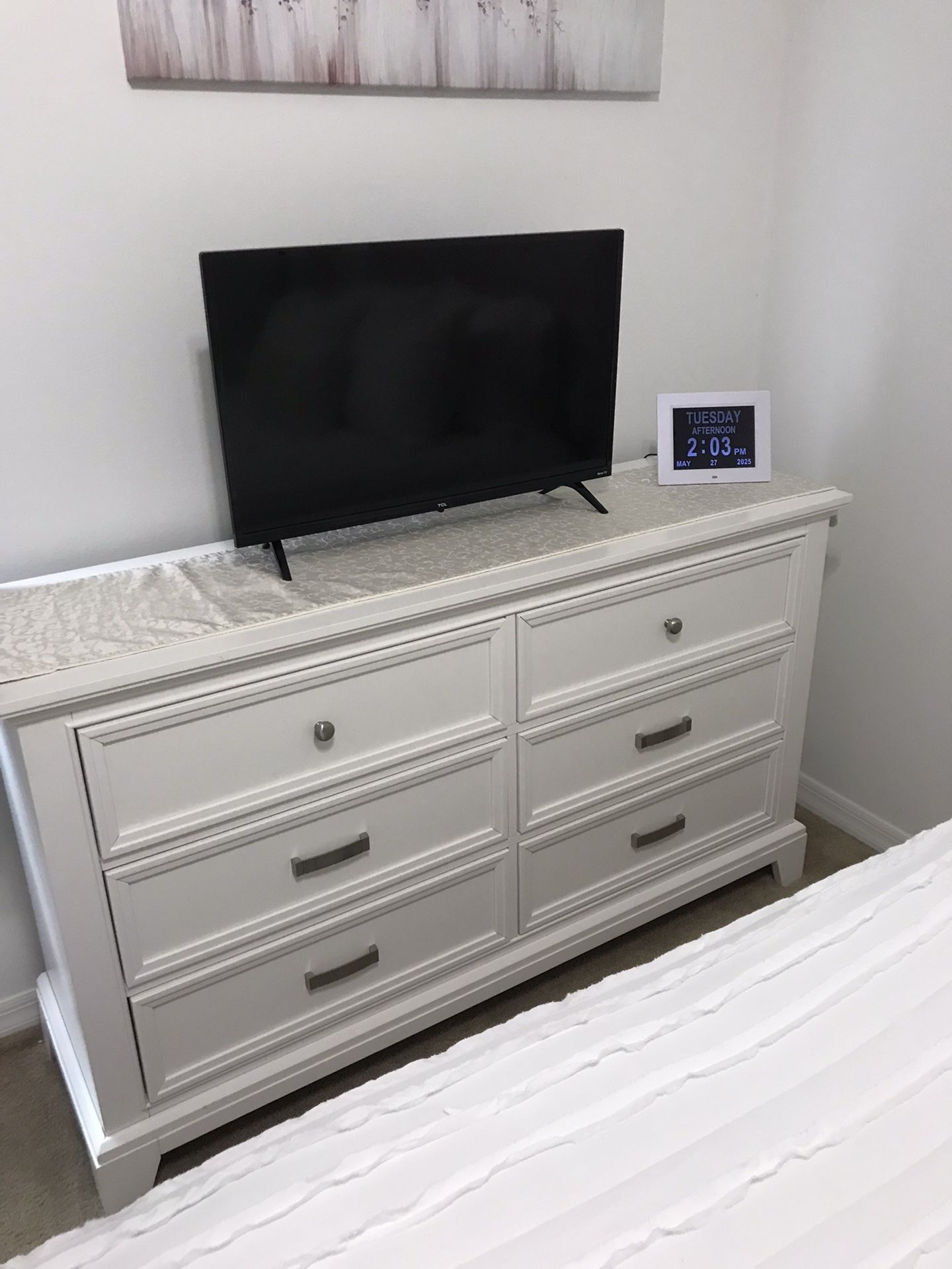 Queen Bedroom Set