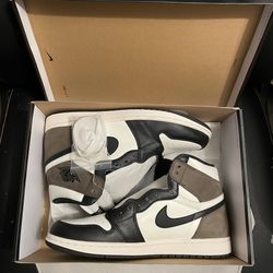 Nike Jordan Mocha Size 11