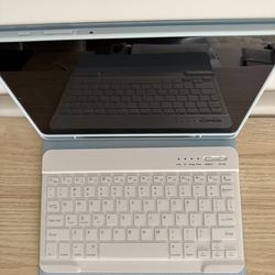 The Samsung Galaxy Tab S6 Lite + glass + keyboard + case