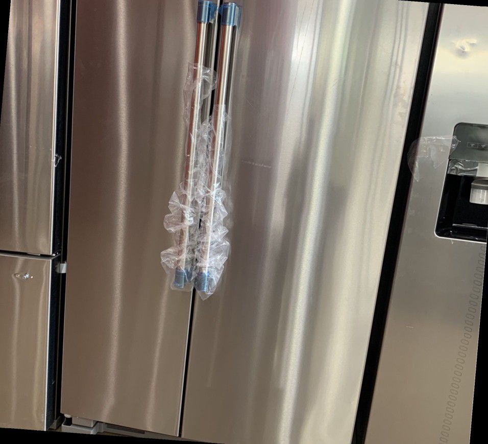 Maytag 24.9-cu ft Side-by-Side Refrigerator (Fingerprint Resistant Stainless Steel) 6 NI