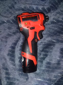 Milwaukee subcompact brushless 1/4 hex impact driver