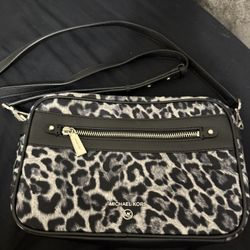 Michael Kors purse brand new