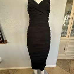 Black Body Sculpting Ruched Dress Size Medium