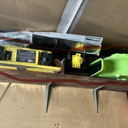 Spider Box And Air Mover 