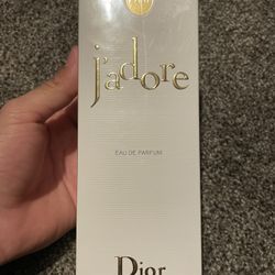 Dior Jadore Eau De Parfum 