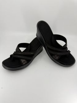 Skechers Women's Size 8 Black Crisscross Wedge Sandals