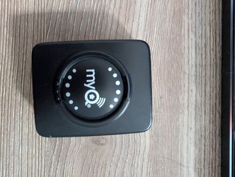 myQ Smart Garage Control Kit (Hub + Door Sensor)
