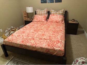Queen bed set