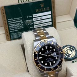 2014 Rolex Submariner Date 40mm 116613LN 18k yellow gold & stainless steel oyster bracelet ceramic bezel black dial two tone watch box card booklets F