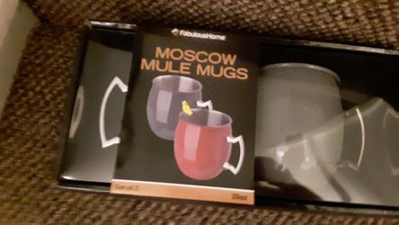 Set of 2 Moscow mule mugs new!