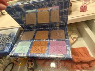 Jeffree Star Cosmetics Ice Crusher Skin Frost Pro Palette