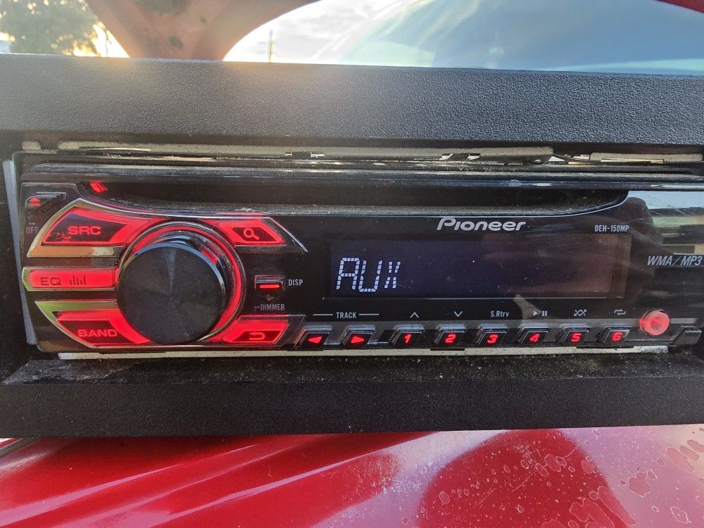 Pioneer Estereo Aux,cd,radio