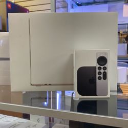 15” MacBook Air M4 16/256GB W/ Apple TV